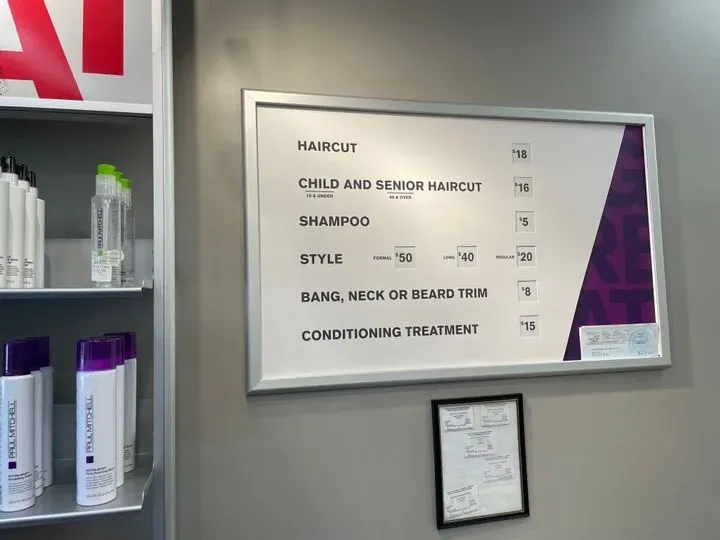 https://cdn.salonspotlight.com/photos/Ki3jBvO5L4ju21EjJwtP/47826c4c-69b1-4985-b5e4-e6507eab30ca_720x720