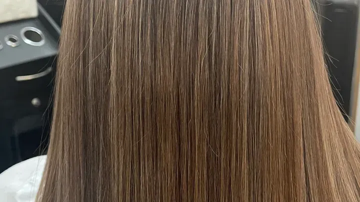 https://cdn.salonspotlight.com/photos/KlVNodOnsfMnAopdvFja/4f252137-b9ef-46e8-b867-3d6a8b0fd4da_720x720