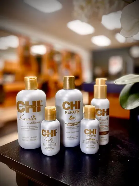 https://cdn.salonspotlight.com/photos/KnmhdmZMZiQfEDedqY2L/97b9cc0d-8882-4194-86c5-91dfd4dbc12b_720x720