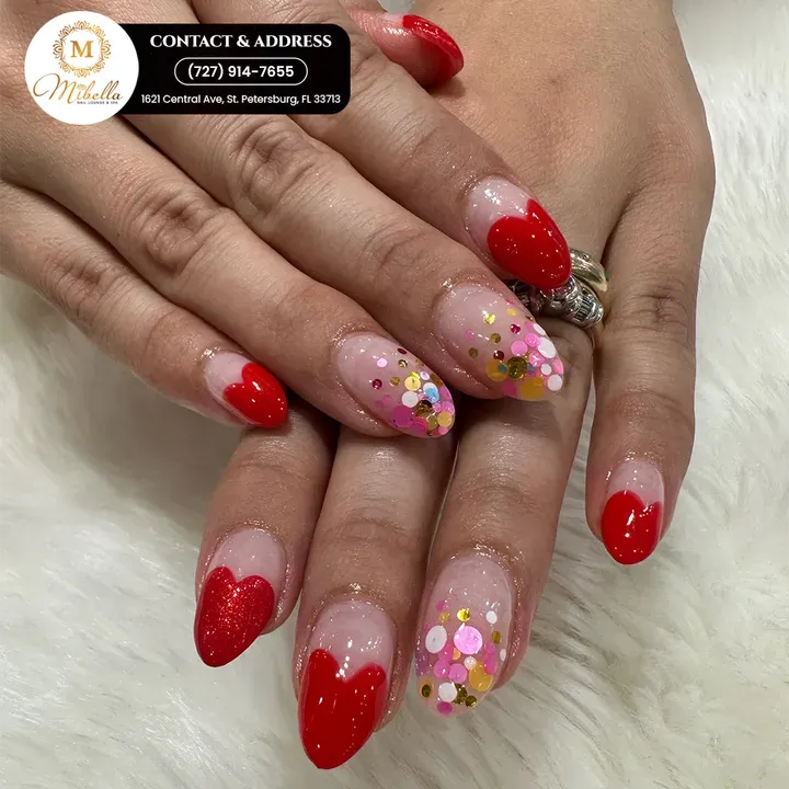 https://cdn.salonspotlight.com/photos/KrEbFTF5AYiPkO7H1Zi6/4976a8c8-d5b9-4005-a67d-6e076bd57bc7_720x720