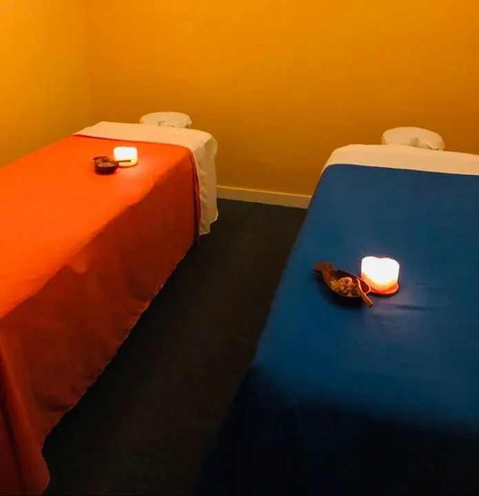 https://cdn.salonspotlight.com/photos/KvlWqNYeFO0cAt590bL8/e8552869-eb6d-4ab3-98b9-df37e148ecbe_720x720