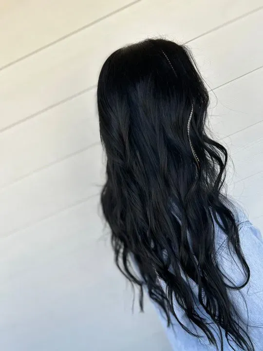 https://cdn.salonspotlight.com/photos/KwcXJ6OTNP7zEC8j8LKT/12c31072-3010-4926-b22b-c919a43828db_720x720