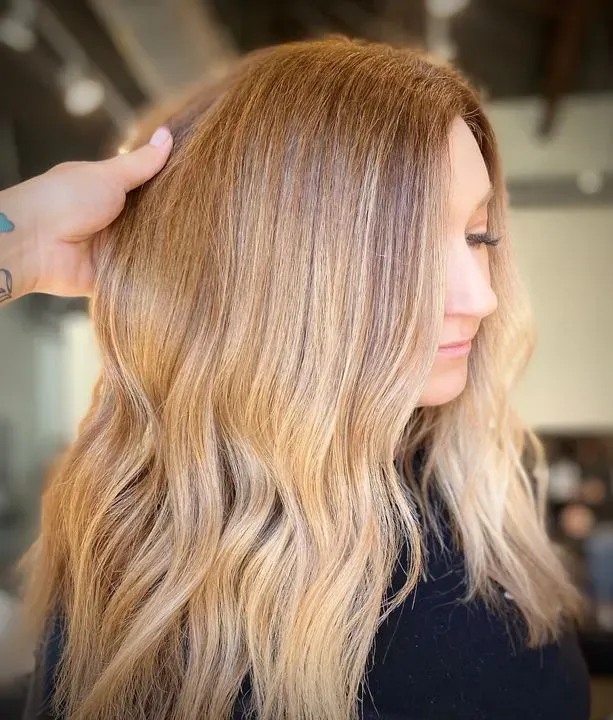 https://cdn.salonspotlight.com/photos/KyEcQQpmdglp1LPmmudk/3f57e2d7-10f1-4e45-8e8f-92fb86edc8db_720x720