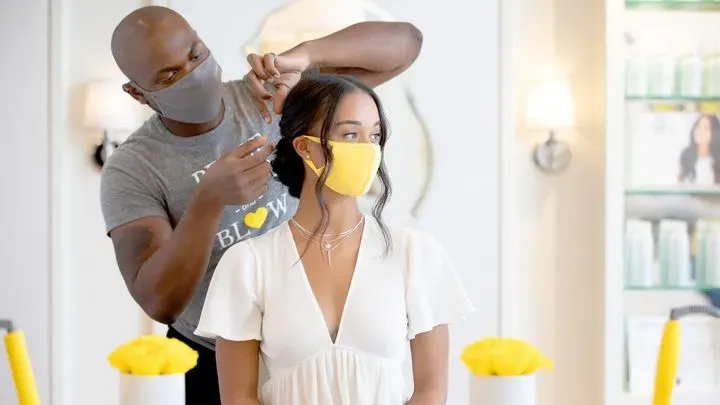 https://cdn.salonspotlight.com/photos/KzL0JMlkPLiIXkIRMdBm/75961789-fcf2-4ca4-8271-69b93aa7f646_720x720