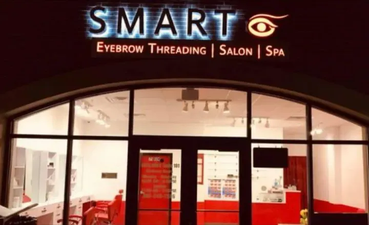 https://cdn.salonspotlight.com/photos/L0g5VnfprdXWVswsCCVB/39e2516c-ac38-456b-bbe7-c6253c91ac1d_720x720