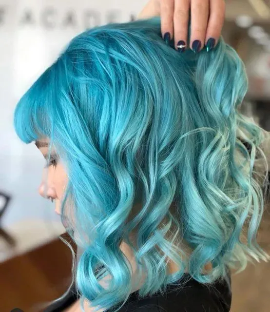 https://cdn.salonspotlight.com/photos/LTjiNVFWZxCchyTJGH6Q/875790fc-e7a4-48a8-b1c7-5f66a94bdea5_720x720