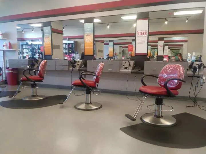 https://cdn.salonspotlight.com/photos/LW01mi4etaDCF2VZ1Gbe/4efbcd8a-32ef-4070-9337-c724ab688448_720x720