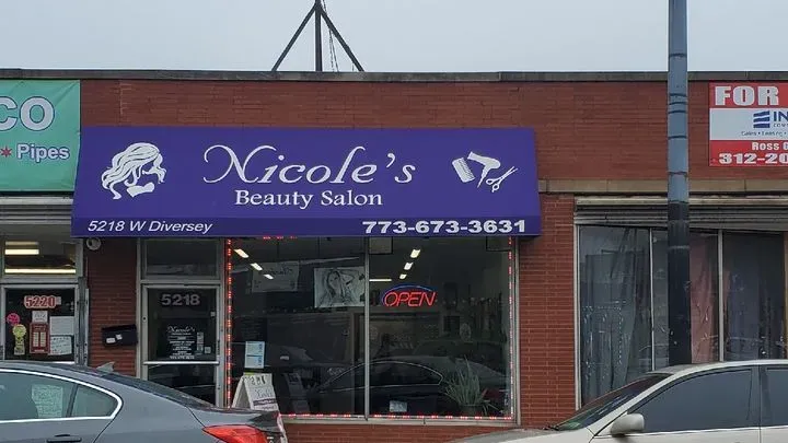 https://cdn.salonspotlight.com/photos/LWnojbZXvN7pnqWeWrAI/246c5fd9-6c16-4f79-ae68-fd50bda8b39e_720x720
