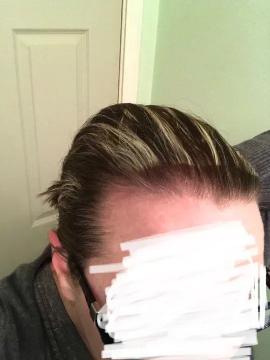 https://cdn.salonspotlight.com/photos/LdjfXZ3nrWsZtr004tsa/e3b4fea4-516c-4cb3-8aaa-9cefc26281cf_720x720
