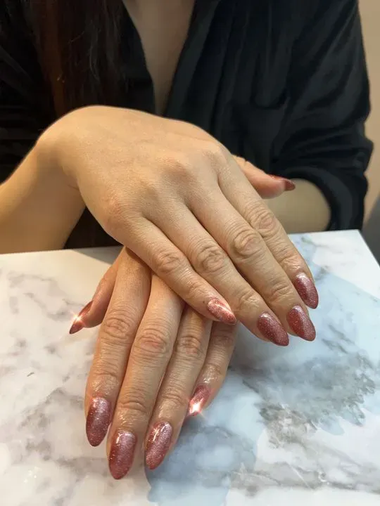 https://cdn.salonspotlight.com/photos/LoEw9o32gel37YBR13iw/6ae37666-1105-4e43-b95d-28f0f21721ad_720x720