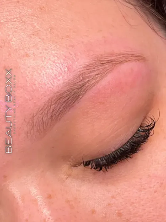 https://cdn.salonspotlight.com/photos/LpYMUvfUw5SbdqpxVMau/c87bf867-4a3e-44e6-bd23-ba56294c1a75_720x720