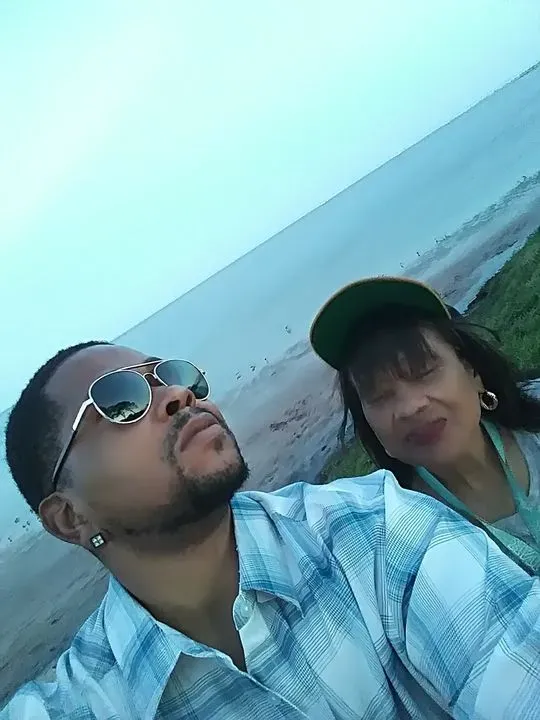 https://cdn.salonspotlight.com/photos/LxzViai1YjnGrgLrEtM0/54329802-9250-41d4-a4f8-e5db079f79a6_720x720