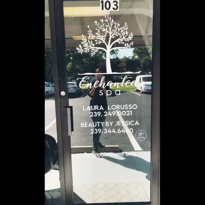 https://cdn.salonspotlight.com/photos/M1gqwsKedQisbeyKoW36/13ee1cad-c5d2-4b71-b89c-d2b4ff8184e8_720x720