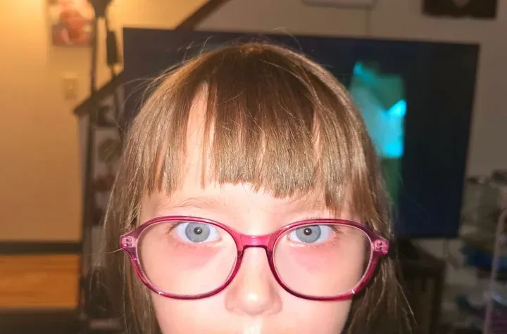 https://cdn.salonspotlight.com/photos/MJs4WGD6uHTZ0aExY0T7/49721eed-4769-4265-84e4-75fd406651f5_720x720