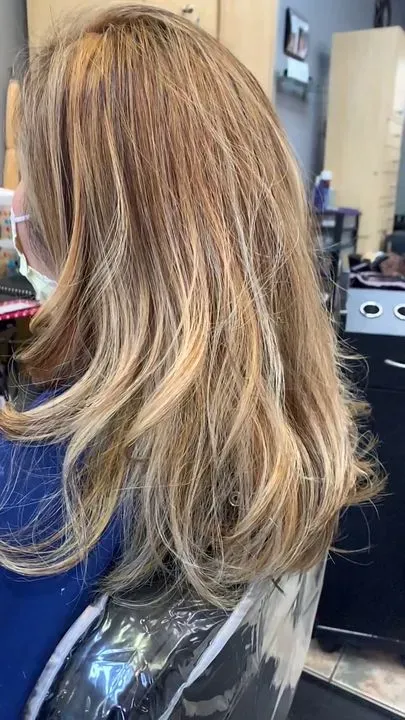 https://cdn.salonspotlight.com/photos/MQAmUUQBhOQSUS3IkLew/bd68f3ef-f6ae-4345-b6a9-8f49ffe416ea_720x720