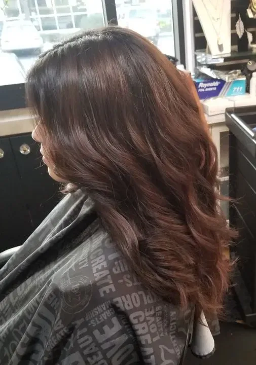 https://cdn.salonspotlight.com/photos/Ma4wAROf78J2Fsf3p4t6/7087c99b-451a-4c27-91ab-4c81a3f8579d_720x720