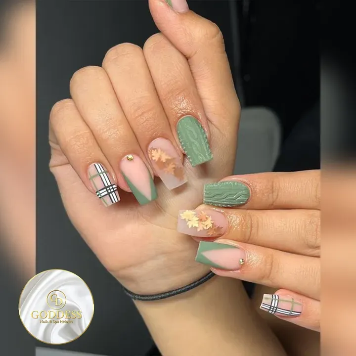 https://cdn.salonspotlight.com/photos/MdOrhFNUXXHEAoftVOCb/25422056-7ff0-4885-8869-a4dd6ac62f85_720x720