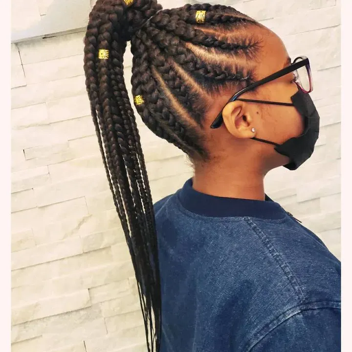 https://cdn.salonspotlight.com/photos/Mdlb8yRD0epcftird732/d9a3c8f2-3ac7-47c7-afcd-bd0f7e47921c_720x720