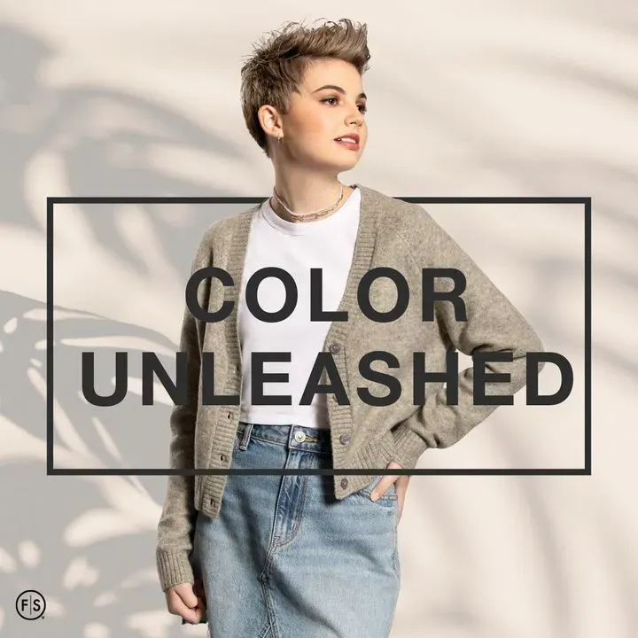 https://cdn.salonspotlight.com/photos/My8epJhOEAvYONzuBPG3/6b474e01-107b-4f38-aa25-c57b4a2a0e19_720x720
