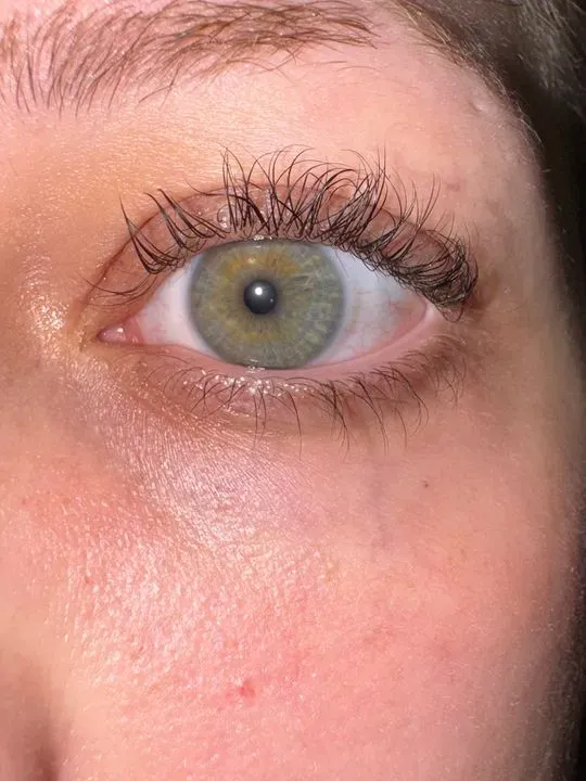 https://cdn.salonspotlight.com/photos/MzlYiEUXTKUheKSv1SHh/c7ada910-3fa1-41ba-b138-5a93bd6b6909_720x720