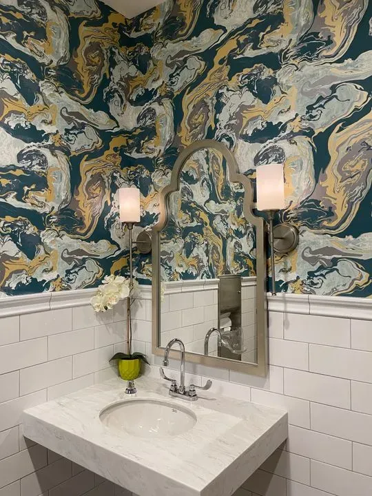 https://cdn.salonspotlight.com/photos/N0kRdZwsoqeJ3Ey7s1T6/03dcc864-8ffd-4481-8d83-646455b2e74c_720x720