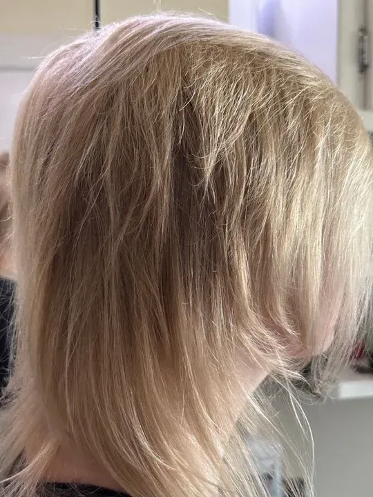 https://cdn.salonspotlight.com/photos/NBdSYXwN76ndcI9zQKtT/813e65f3-c49d-40e1-a8c6-5ed97954124c_720x720