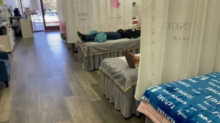 https://cdn.salonspotlight.com/photos/NGqP6wuwhAeE5ZFumm79/c9827c4d-cb0d-4c3c-8ca1-637bde0e4657_720x720