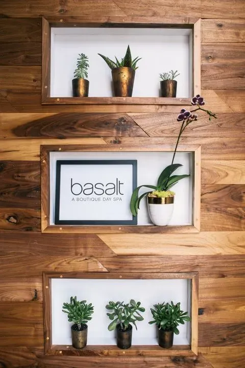 https://cdn.salonspotlight.com/photos/NHnpNYMY9XtM1hERYLdo/bdb8c7d6-c205-4e26-820a-d04716e4c6b0_720x720