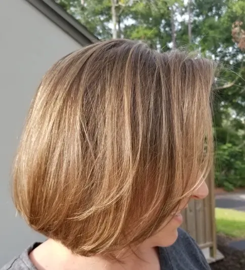 https://cdn.salonspotlight.com/photos/NJwKONS8F0sNHHke2XvD/17fb79b6-c517-4518-8b43-1ed4130ccd15_720x720