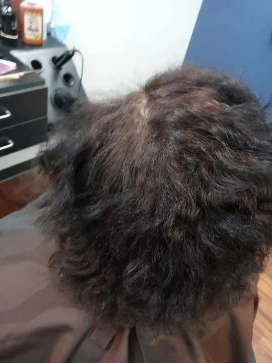 https://cdn.salonspotlight.com/photos/NOje5ThaHDB0PNVEFaG5/29f9665f-5e99-457c-b7de-33b2f7d27c95_720x720