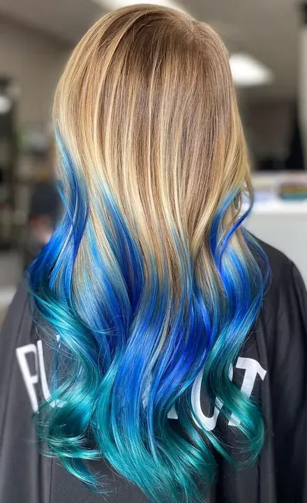 https://cdn.salonspotlight.com/photos/NZPQivQr2Nb7mFnF50Yl/30bb31a0-b3c3-45ad-8eba-a749efc5d504_720x720