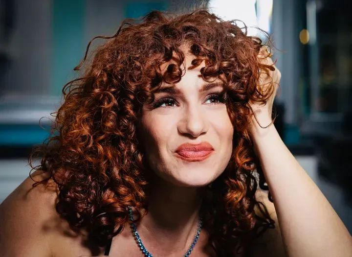 https://cdn.salonspotlight.com/photos/NfpWOXWBzVX1d4tERjz2/753c12db-38ae-4d40-a4b0-9071e94bf0ba_720x720