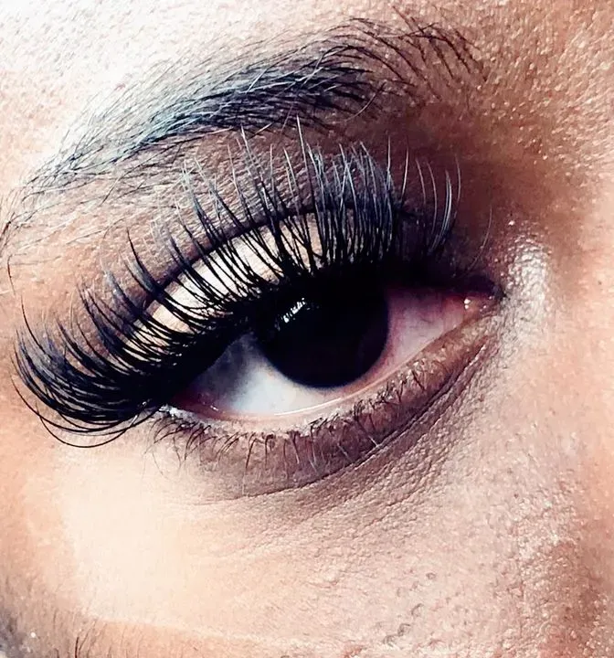https://cdn.salonspotlight.com/photos/NfxilAQhaGxITwdc2gkB/23dc60ab-f7c2-4527-915e-eb4e7bf5012c_720x720