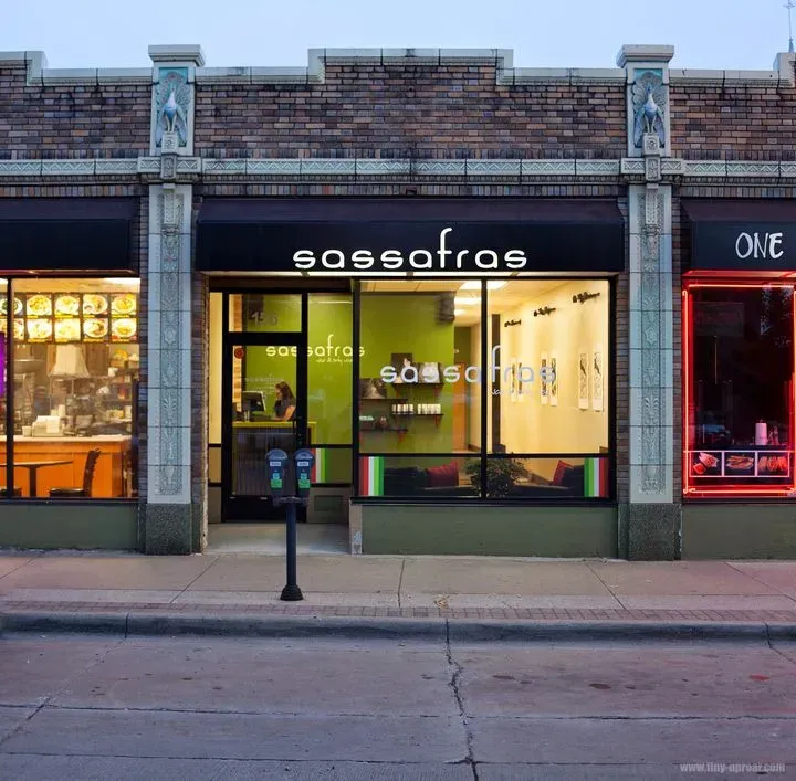 https://cdn.salonspotlight.com/photos/Ng7ixvpTyuv0v5KTSqZB/853d89c5-59e6-4283-8677-a8c6076db17a_720x720