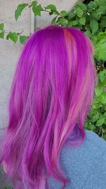 https://cdn.salonspotlight.com/photos/Nje2ijH4XcwJHhBhBTf3/172ef6a4-cb68-430a-ab28-030247cb48db_720x720
