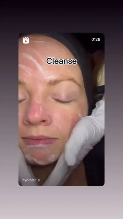 https://cdn.salonspotlight.com/photos/NkO2TZatmQC9CFfSW1m6/859dabef-0a23-4560-9707-000261720db8_720x720