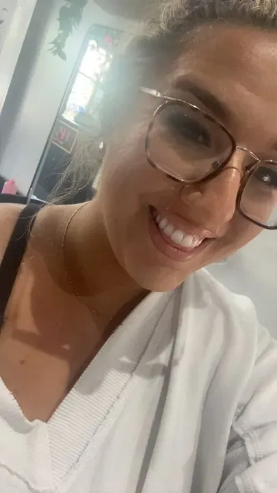 https://cdn.salonspotlight.com/photos/NkuOhn1cNvzJquuop6cH/dd0293b3-2a07-4265-be3c-69e0f41808e3_720x720