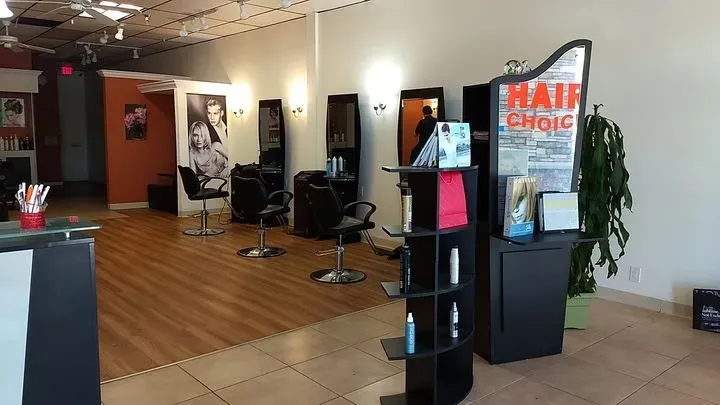 https://cdn.salonspotlight.com/photos/NmKvkt5EyDo9TjG3D2Pq/e782334d-da65-4546-8a02-339f6c82ca22_720x720