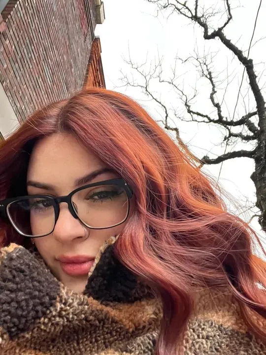 https://cdn.salonspotlight.com/photos/NntobbvDikdEAe0Zz7wU/a1316bb3-de58-4cf9-9c77-38972f39709d_720x720