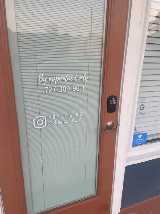 https://cdn.salonspotlight.com/photos/NycgNvshYVZSHpU3QkdB/bf982484-f279-4b10-a2c5-bfc287d0eed8_720x720