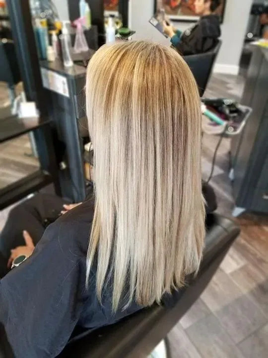 https://cdn.salonspotlight.com/photos/O26JAaAJEVDb0AQH4xvX/33cf56e6-482e-4e5c-b16e-d1d57fdab7ee_720x720