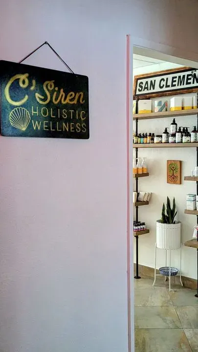 https://cdn.salonspotlight.com/photos/O6gEJmgfTGUKnORbMdj0/0ca7a83b-a427-41b8-be6b-7a6c8e387abd_720x720