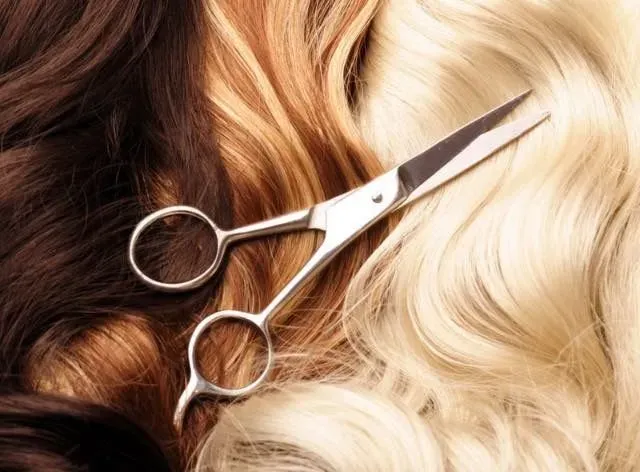 https://cdn.salonspotlight.com/photos/O9WgM1pwREytlO3yVlAd/367ec486-aa57-4d20-a02d-e938535d8257_720x720