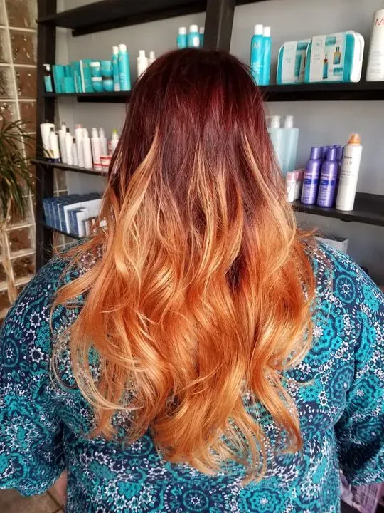 https://cdn.salonspotlight.com/photos/OABuyT1B012SpYvHMa4F/cea5e5fc-ab74-419f-a2d9-58acd95a4334_720x720