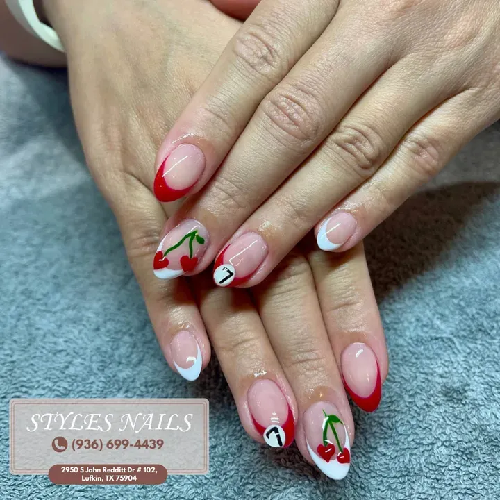 https://cdn.salonspotlight.com/photos/OBWTfoQGteEiWcjhloaX/fc617d79-ce43-49bb-9bfb-38ebdfc1f2b9_720x720