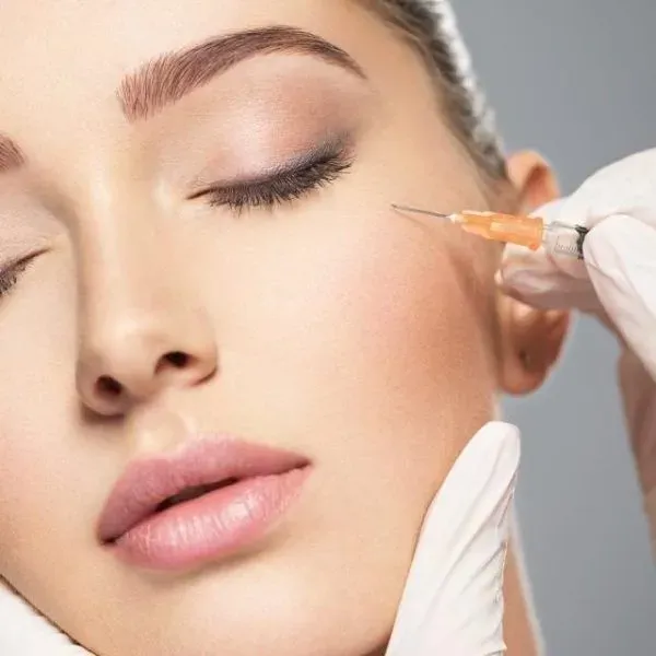 https://cdn.salonspotlight.com/photos/OPs5CUujtiSzFysdchlv/56ea069d-f25c-4e83-aee2-6f2bb6503c73_720x720