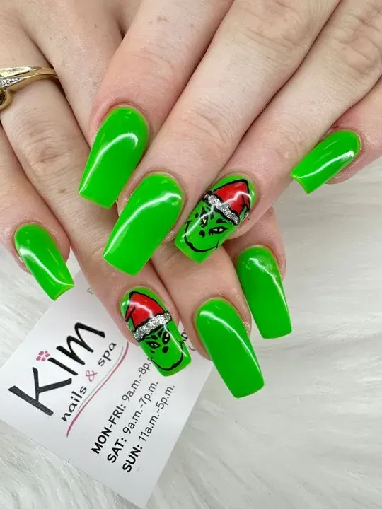 https://cdn.salonspotlight.com/photos/ORLsczmr56LLJdLHiMyO/dceff7ce-4931-4da1-a6c8-2cc4a4971003_720x720