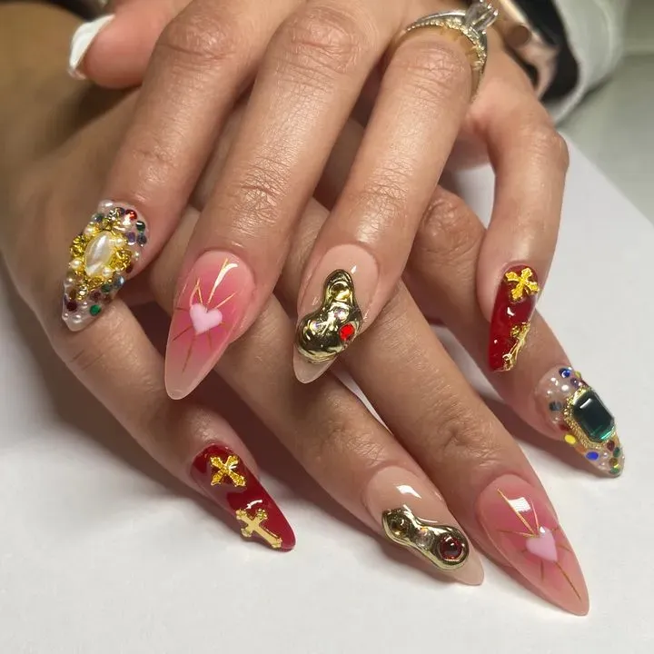 https://cdn.salonspotlight.com/photos/ORuCXHBPpsZoNBvSU6rx/86fed23f-e292-4d1e-b1f5-12cd0c578c4d_720x720