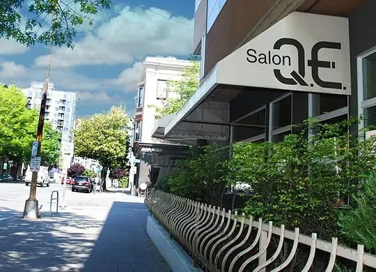 https://cdn.salonspotlight.com/photos/Oc6S5J5gONmR0Khum8dq/8f73e588-34ee-4173-8cfc-b513472e503a_720x720