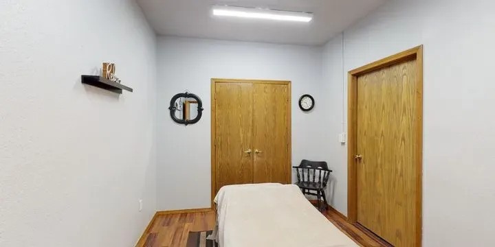 https://cdn.salonspotlight.com/photos/Odqm3rzyBdegGQSl2AuD/607359ed-bb9f-4340-8020-5cc262dab9ce_720x720